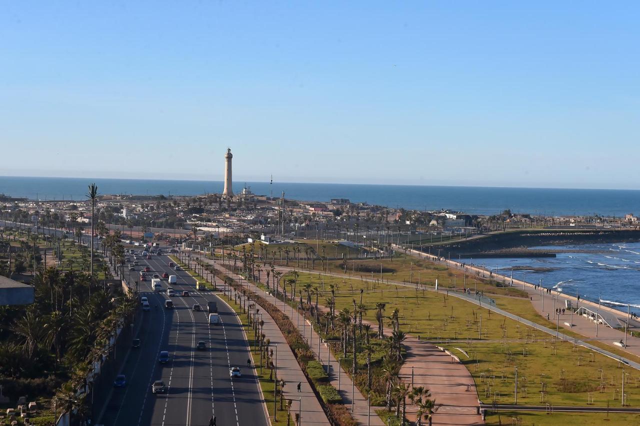 Le Yacht Suites Hotel Casablanca Exterior photo