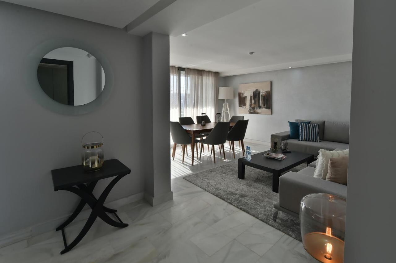 Le Yacht Suites Hotel Casablanca Exterior photo