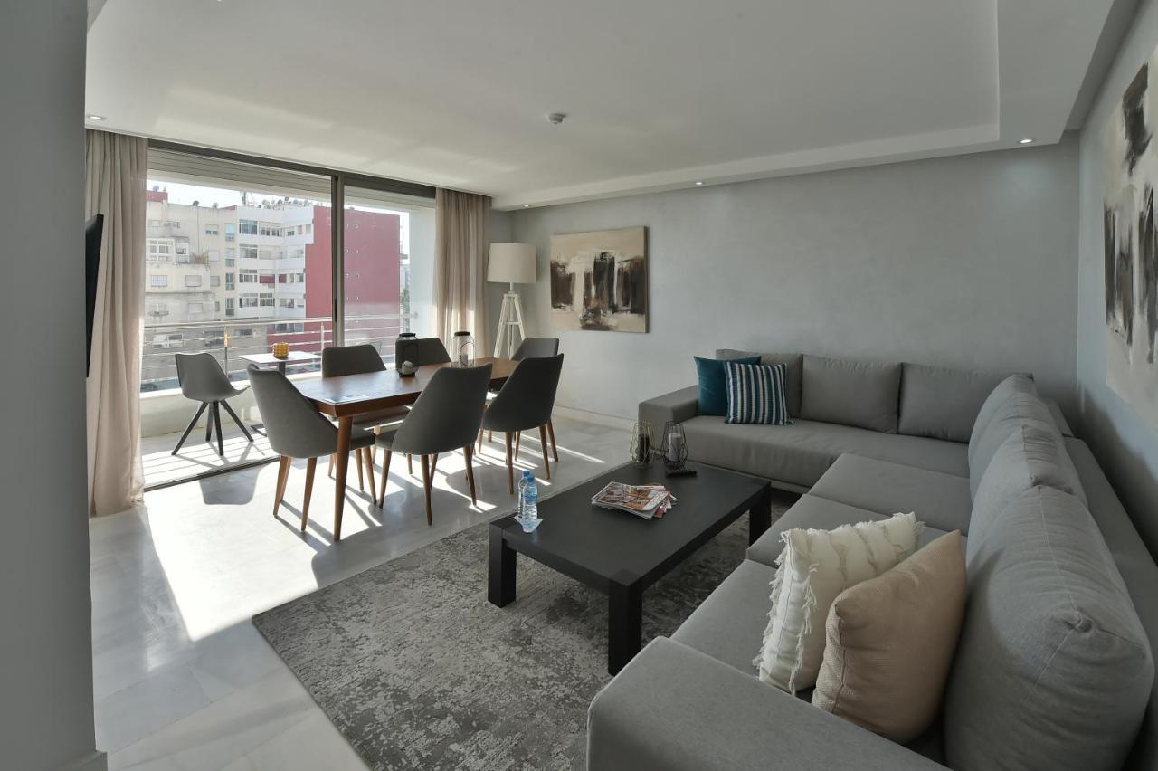 Le Yacht Suites Hotel Casablanca Exterior photo
