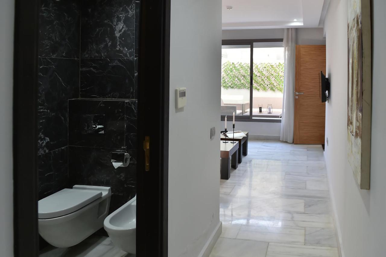 Le Yacht Suites Hotel Casablanca Exterior photo